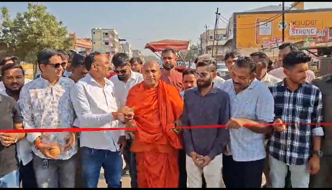 આમોદ: લાંબા સમયથી બિસ્માર માર્ગની સમસ્યાનો આવ્યો અંત, નવો રોડ વાહનવ્યવહાર માટે ખુલ્લો મુકાતાં વાહનચાલકો અને સ્થાનિક નાગરિકોમાં રાહતની લાગણી